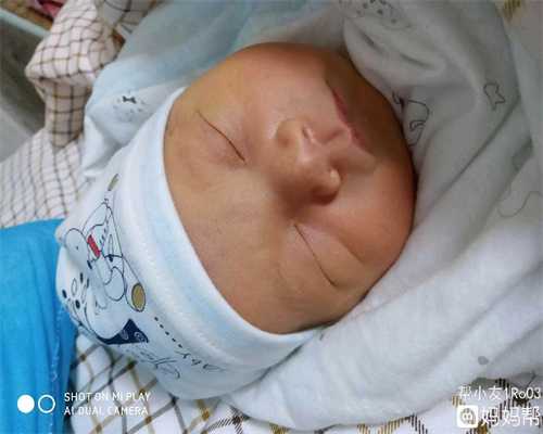 深圳助孕医院：怀孕后，孕妈羊水不够，靠喝水